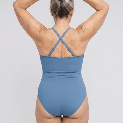 GlowSculpte™ — Redécouvrez le plaisir de vous sentir belle en maillot.