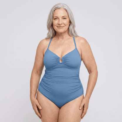 GlowSculpte™ — Redécouvrez le plaisir de vous sentir belle en maillot.
