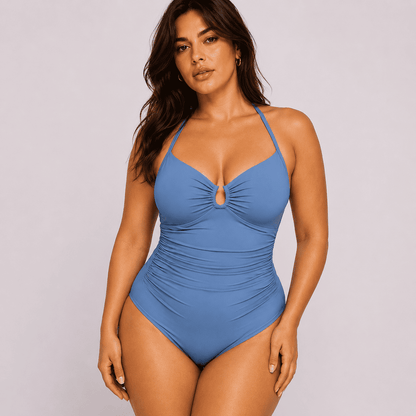 GlowSculpte™ — Redécouvrez le plaisir de vous sentir belle en maillot.